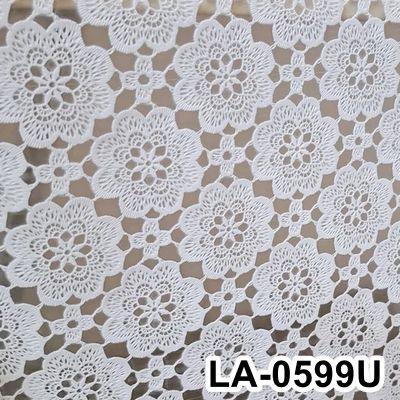 Клеенка ажурная "FELICITA" 1.37x20 п.м., мод LA-0599U ПЕНЗАОПТ